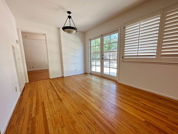 4th image of 3054 Alameda De Las Pulgas