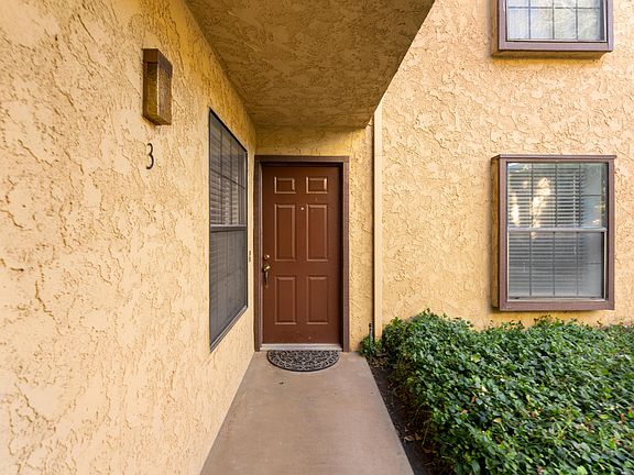 2nd image of 1551 W Avenue L Unit 3