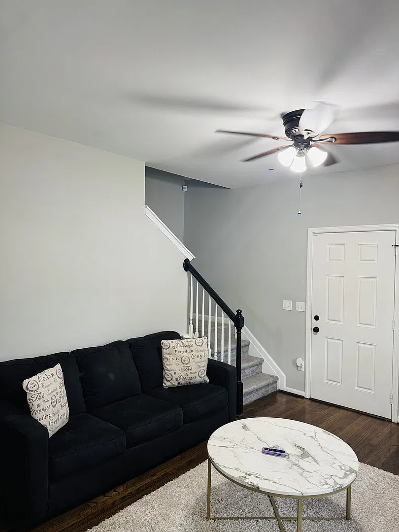 4BR Home Near Downtown Atlanta — Photo 3