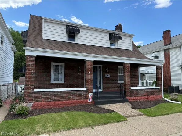 705 Market St, Yorkville, OH 43971
