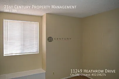 11241 Heathrow Dr — Photo 17