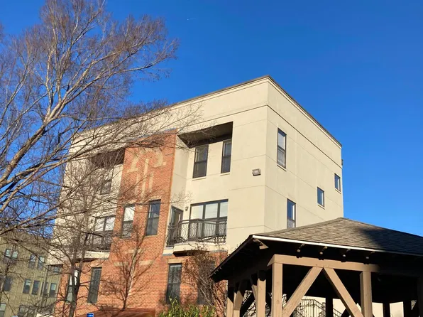 898 Oak St SW, Atlanta, GA