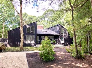 21 Settlers Landing Ln, East Hampton, NY 11937