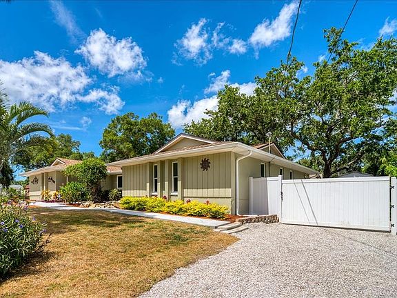 5th image of 1282 Oakdale Dr