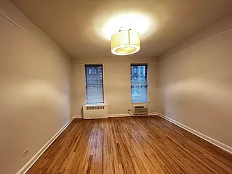 Rented by Salon Realty Corp