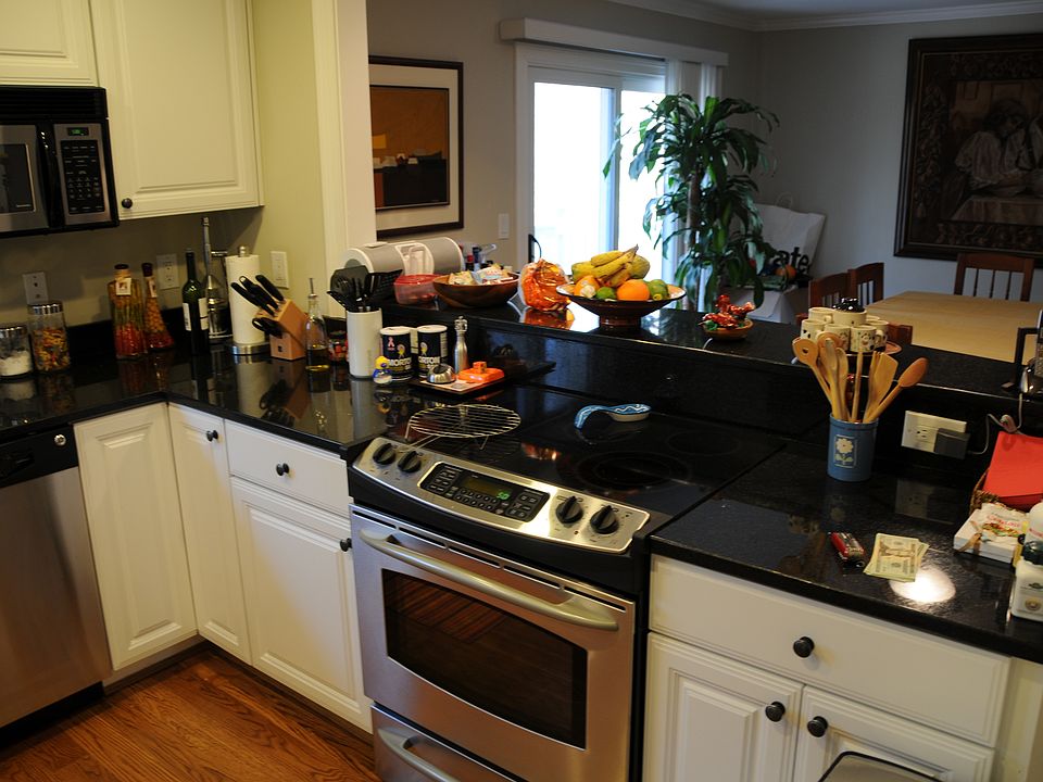 Kitchen open to Dining Room