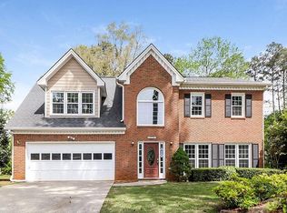 2085 Hunters Trail Dr, Lawrenceville, GA 30043