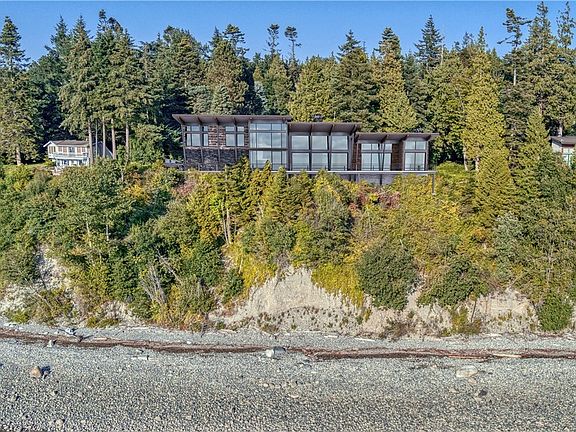 2nd image of 8291 Semiahmoo Dr