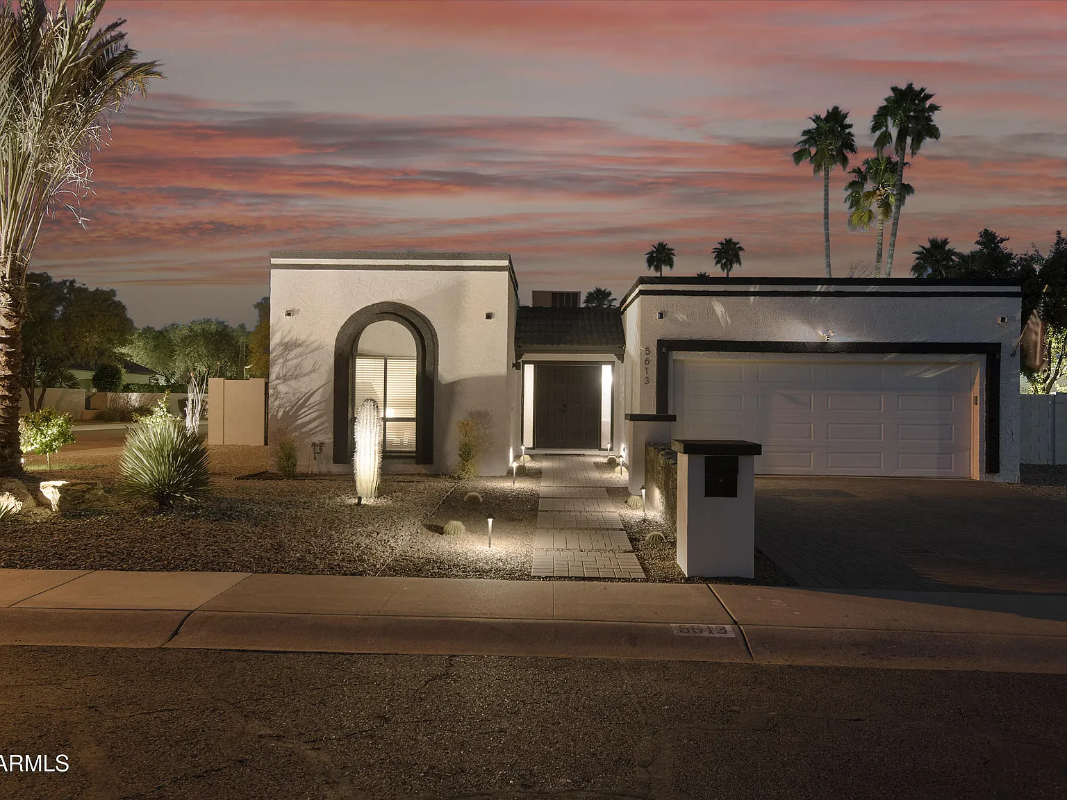 2 bed, 2.0 bath, 1607 sqft, $3,200 — Photo 3