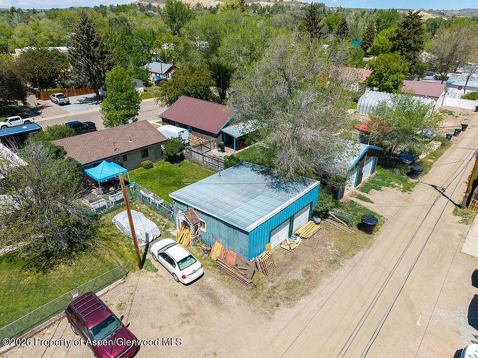 1st image of 625 Russell St