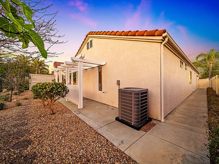 40609 Corte Albara — Photo 52
