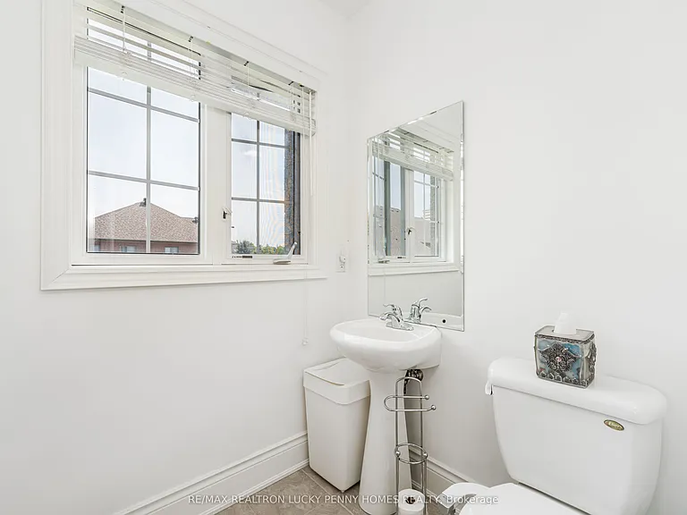 8 Heritage Woods Mnr — Photo 30