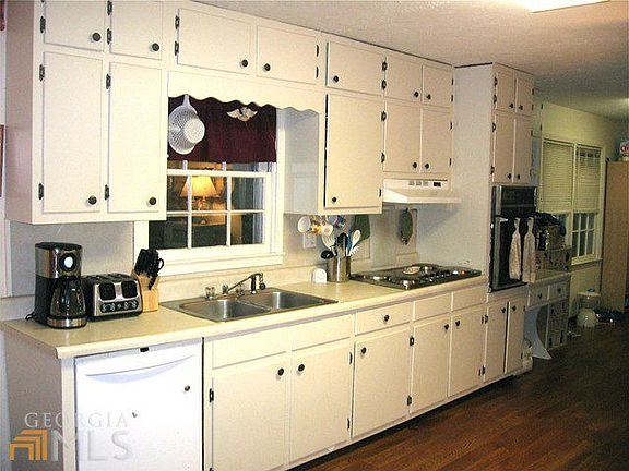 2nd image of 6295 Shore Cir
