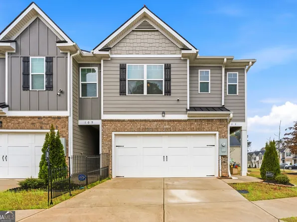 111 Hampton Cir, McDonough, GA 30253