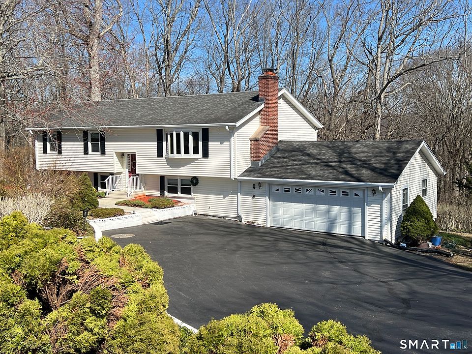 1st image of 135 Parsonage Hill Road