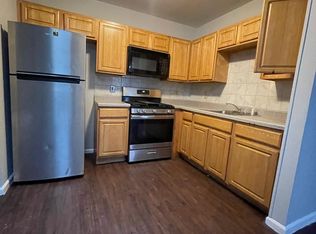 51 E 21st St #5, Bayonne, NJ 07002