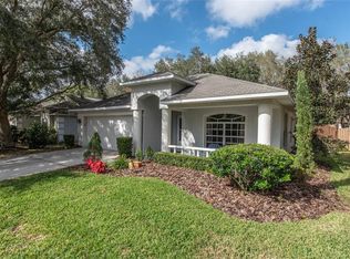 3013 Beaver Pond Trl, Valrico, FL 33596