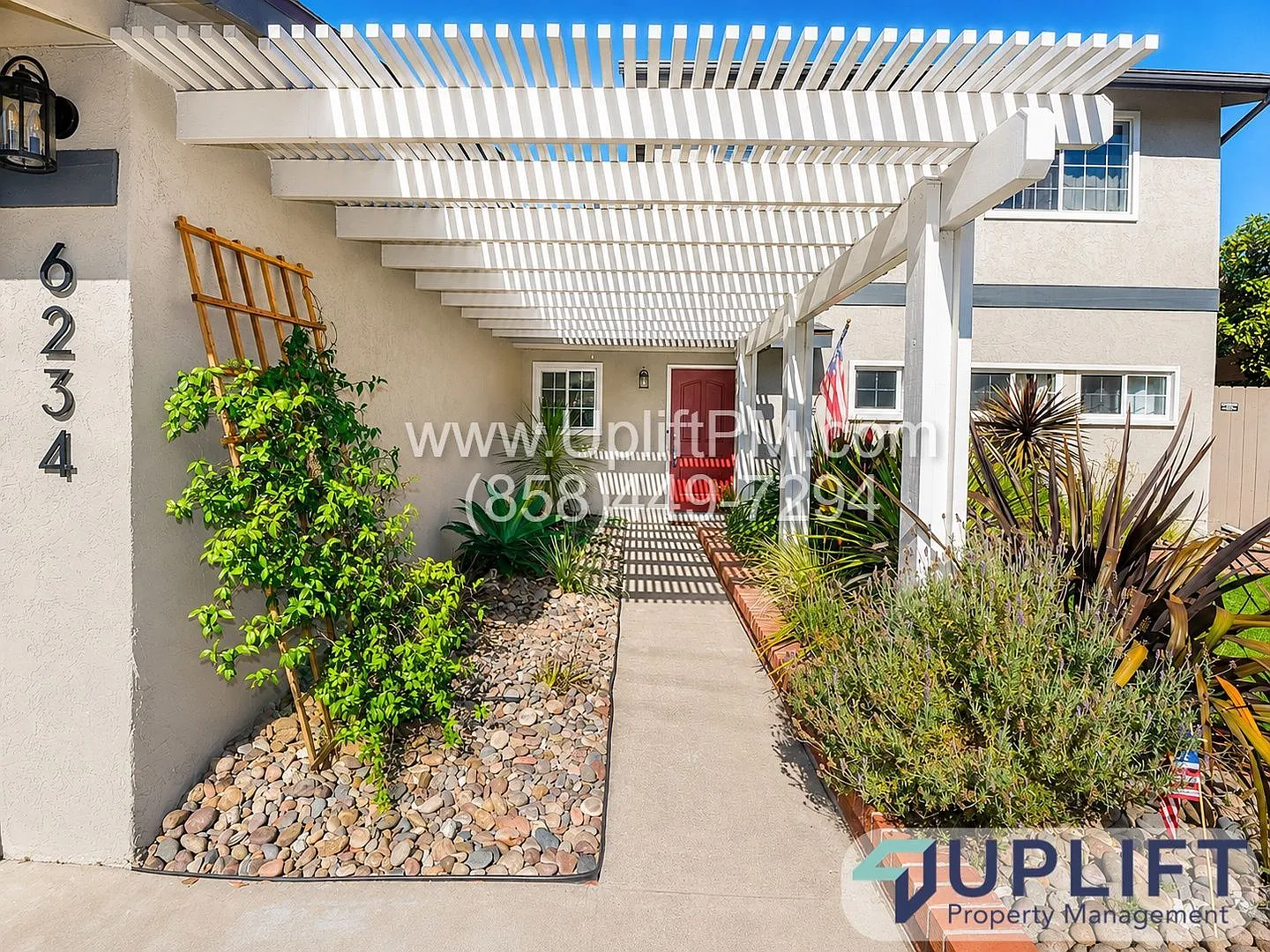 5 bed, 3.0 bath, 1917 sqft, $5,500 — Photo 2