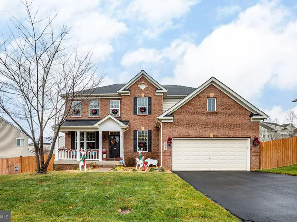 1009 W Kensington Cir, Fredericksburg, VA 22401