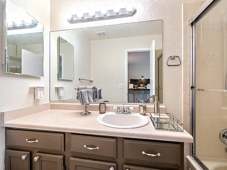 5861 W Atlantic Pl — Photo 56