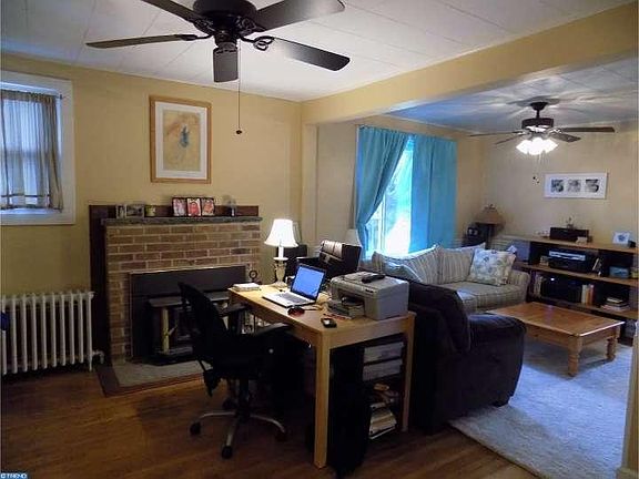 4th image of 3813 Louanna Ave