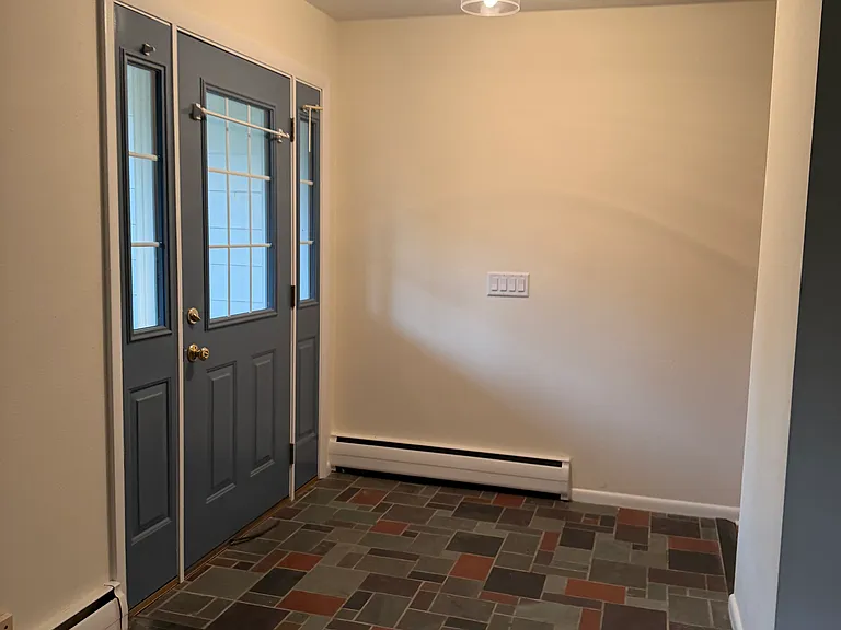 28030 W River Rd — Photo 15