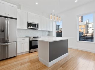 75 Woodhull St #2, Brooklyn, NY 11231