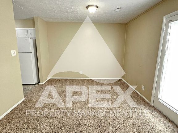 5th image of 9148 Cedarpark Ln APT D