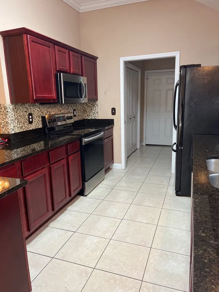 318 Schneider Drive — Photo 3