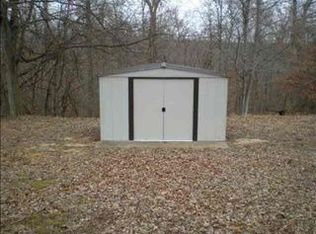 711 Oakley Rd, Benton, KY 42025