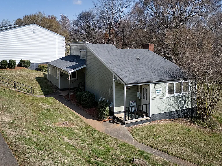 803 High Meadow Ln #N — Photo 14