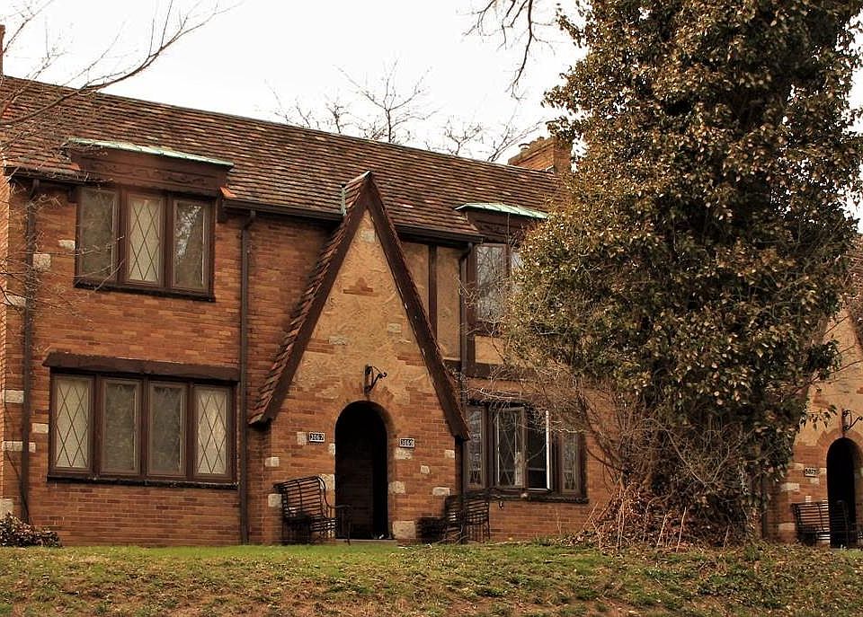 1st image of 3069 Neil Ave