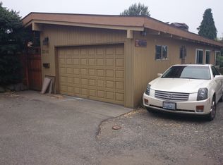 3016 47th Ave SW, Seattle, WA 98116