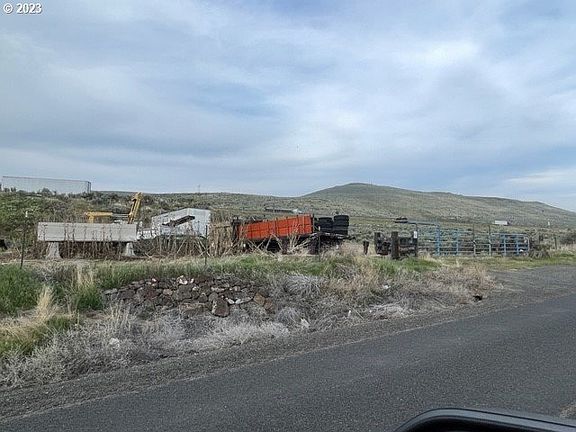 5th image of 30 Old Hwy