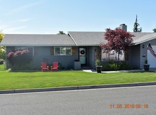 2 Loma Pl, Ephrata, WA 98823