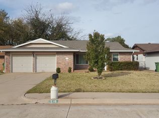 513 Linda Ln, Yukon, OK 73099