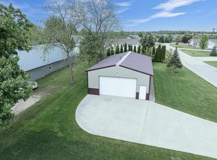 Maple Terrace Rd, Greenville, WI 54942