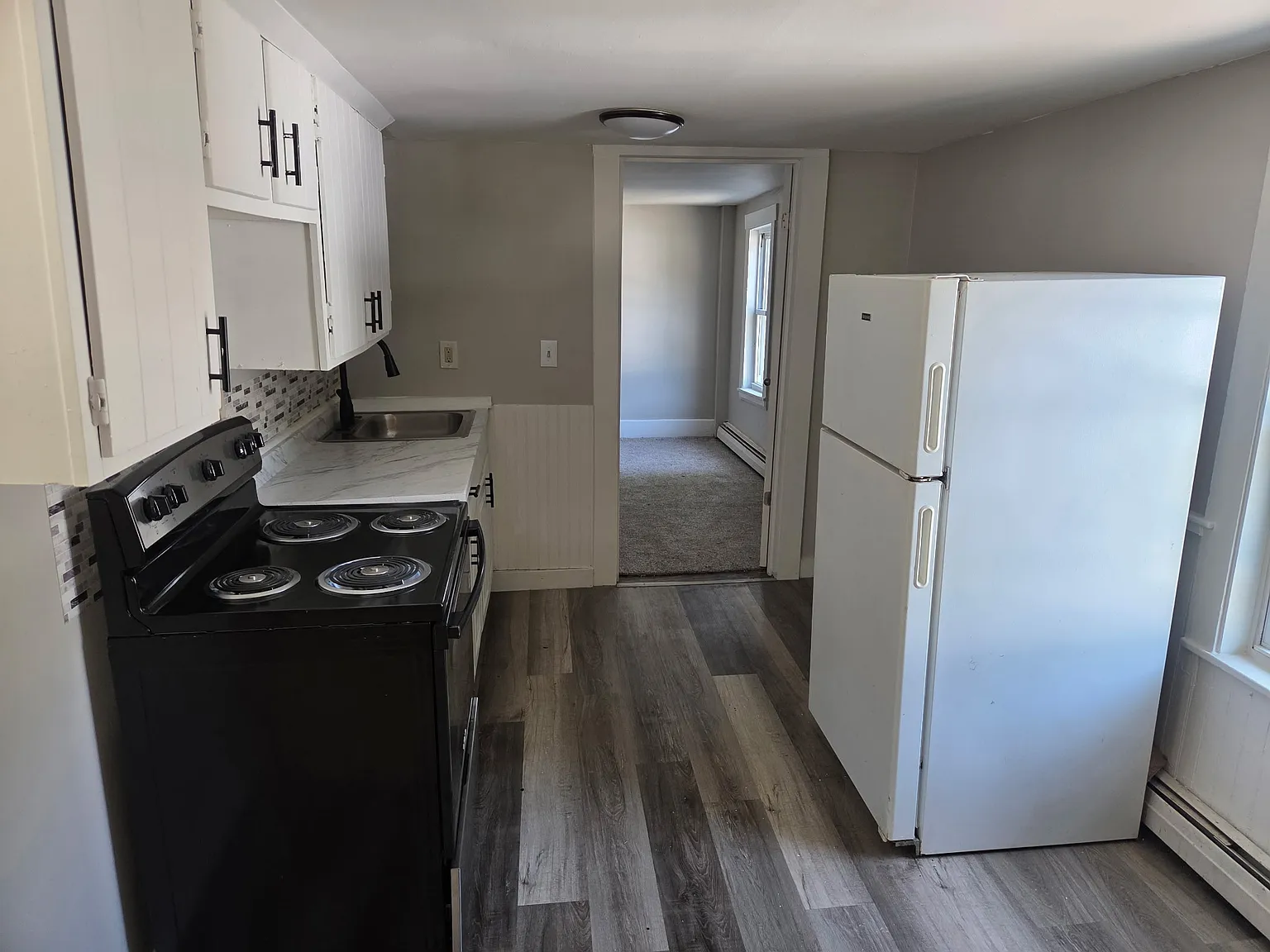 16 Jefferson St — Photo 2