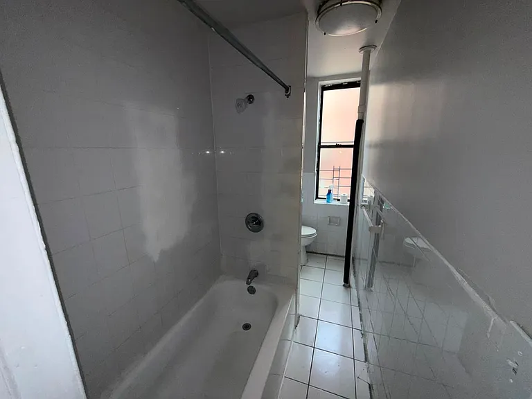 5307 Palisade Ave #34E — Photo 9