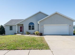 301 N 12th Ave, Monroe, WI 53566