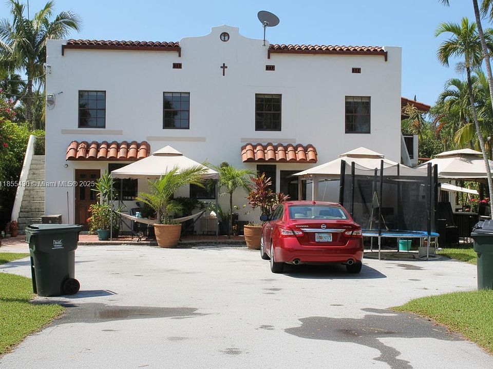 1st image of 2134 SW 11th St