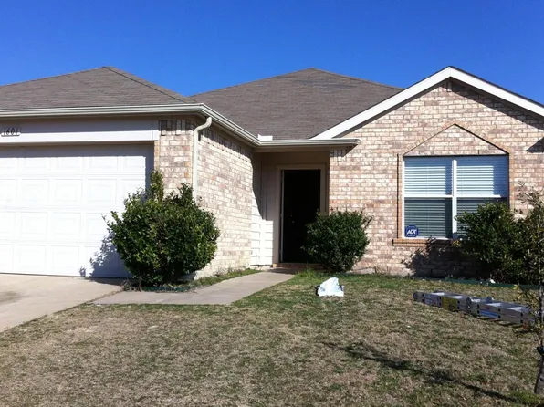 1604 Shady Shores Dr, Glenn Heights, TX 75154