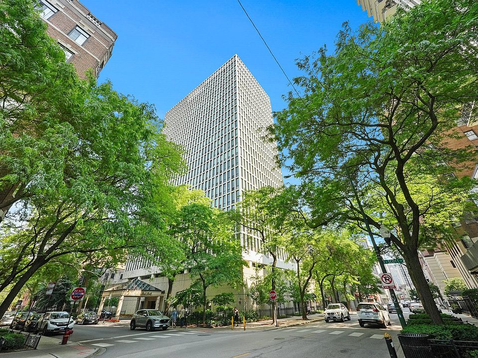 1st image of 1 E Scott St APT 1108