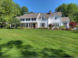 31011 Edgewood Rd, Pepper Pike, OH 44124