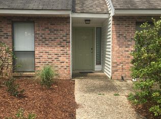 1725 Oakdale Dr, Baton Rouge, LA 70810