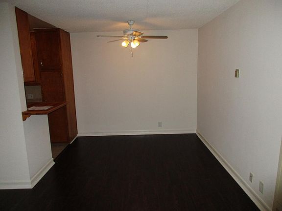 2nd image of 3726 Keystone Ave APT 4