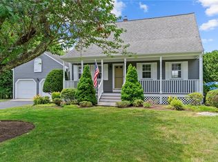 16 Fern Dr, Warren, RI 02885
