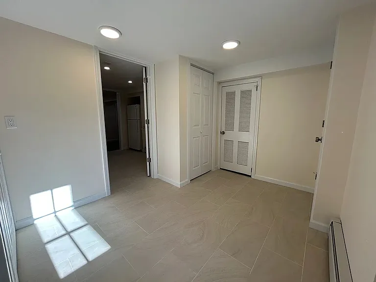 90 Havemeyer Ln #2 — Photo 16