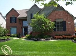 24144 Westmont Dr, Novi, MI 48374