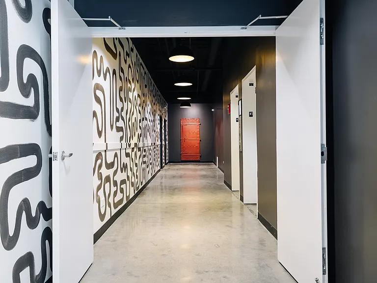 2620 Lofts — Photo 18